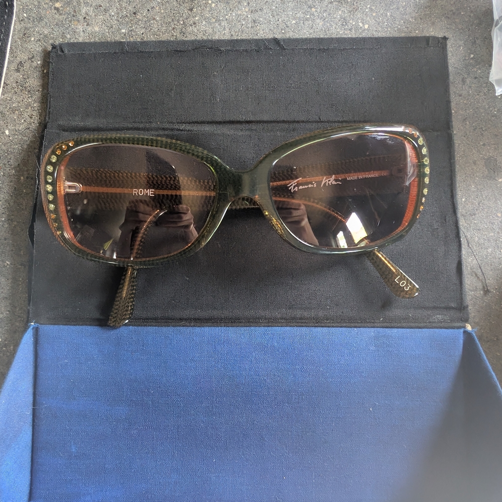 Francis Klein Black Cat-Eye Sunglasses
